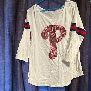 Phillies 3/4 sleeve logo tee